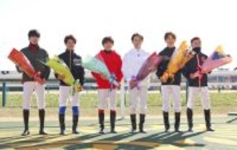 フェアプレー賞の池添謙一騎手「去年取れたので継続していけるように頑張りたい」　京都競馬場で厩舎関係者表彰　