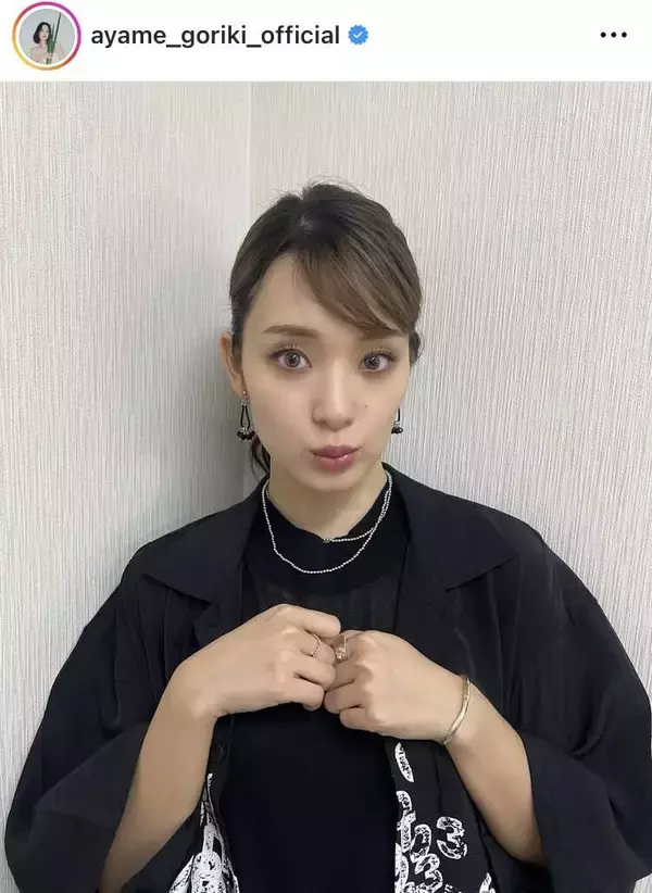 「カラコン」別人級「髪形もメイクも…」３３歳になった剛力彩芽、イメージ激変の最新姿「大人の色気が出て綺麗」