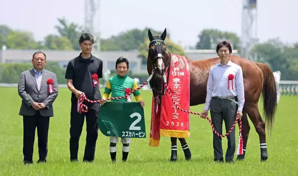 【東京ジャンプＳ】スズカハービンが圧倒的人気ジューンベロシティ下しＶ　難波剛健騎手「個人的な話ですが...」