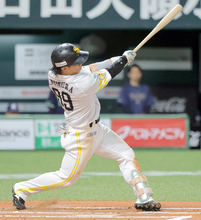 【ソフトバンク】野村勇、「オゾン層破壊打法」さく裂！ヤクルト・山野のワンシーム捉えてバックスクリーン右へ