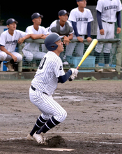 【高校野球】夏の静岡大会準Ｖの常葉大菊川１５得点発進　「自分が引っ張る」けがから復帰の４番・山崎拓己が２打点…秋季静岡県大会予選開幕