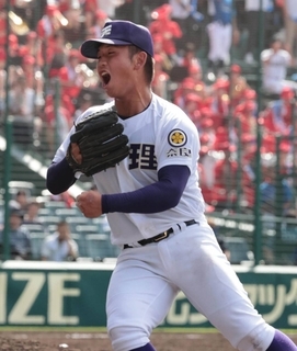 【甲子園】天理が４強一番乗り！藤原監督「びっくり」橋本桜佑１５４球完封　４番・金本相有が今大会２号の先制弾　９年ぶり準決勝進出
