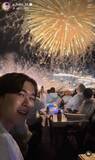 「「大迫力！」鈴木福の花火大会満喫ショットに「彼氏感」「イケメン」「花火デートみたい」」の画像1