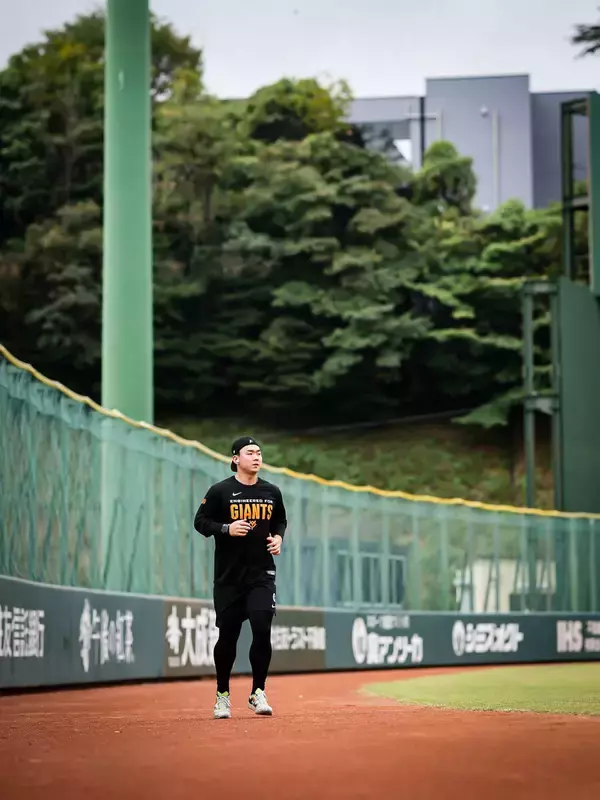 【巨人】小笠原慎之介がＧ球場で１時間ランニング　「実力で上回らないとローテの座には食い込めない」