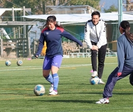 【高校女子サッカー】常葉大橘が初の４強へきょう準々決勝　ＤＦ小沢瑠奈「準優勝に終わった全国総体の悔しさを晴らしたい」