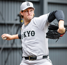 「背が高くて似ている。球種も」巨人・ウィットリーがかつての優良助っ人とダブる　初ブルペン「８、９割」で１５３キロ