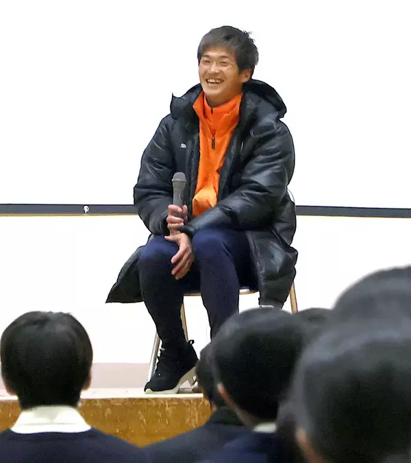 【Ｊ１清水】ＦＷ北川航也が静岡県立島田商高で講演「なにげない１日を大切に、高校生活を楽しんで」