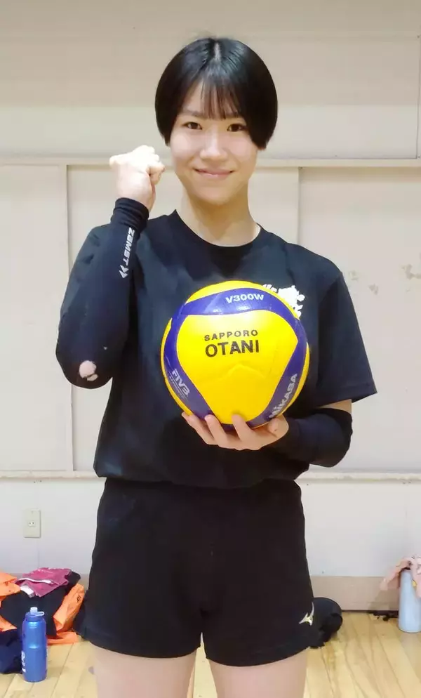 【バレー】札幌大谷の１６歳・高山瑚都がＵ―２０日本代表候補に選出　２０日から”お姉さん”たちとの合宿に「仲良くなって来たい」