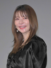 元フジ月９女優が４２歳に！最新ショットに「撃ち抜かれる」「相変わらずの美しさ」「変わらずキレイすぎる」…香里奈が公開