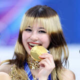 「引退した歌手と「激似」「そっくり」のアリサ・リュウ　印象ガラリ！モデル姿「なんてことだ」「雰囲気変わる」」の画像1