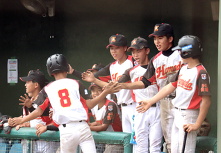【ボーイズ】初出場の浜田がベスト１６入り、野原主将「体も小さいが諦めずに戦えているのが勝因」