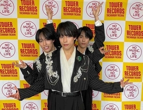 佐藤三兄弟「紅白で披露できたら」　アクロバット歌謡で話題の一卵性三つ子　３００人前にメジャーデビューイベント
