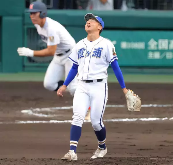 【甲子園】霞ケ浦、横浜に逆転負け　初の８強ならず　今夏初めて“横綱”からリード奪う健闘も