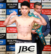 【ボクシング】史上最速タイのプロ５戦目で世界王座狙う坪井智也「父として娘のために王座取る」ＷＢＣスーパーフライ級王座決定戦計量パス