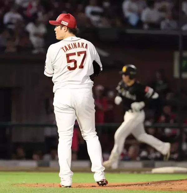 【楽天】完敗で連勝ならず　一発攻勢に沈む　滝中瞭太が３回６失点で９敗目　黒川史陽は意地の５号ソロ