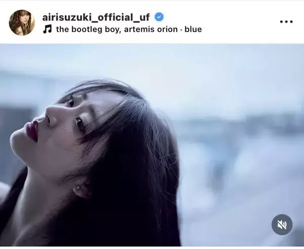 鈴木愛理、大人の色気抜群！素肌あらわな透明感ショットに「本当に綺麗」「こりゃ惚れる」「美しい」