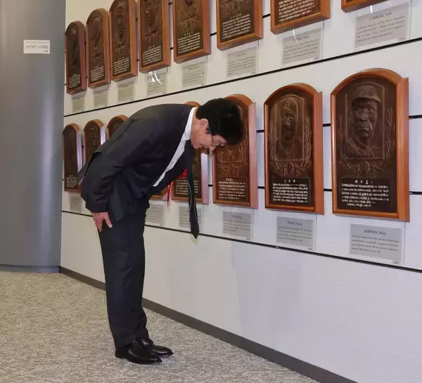 栗山英樹氏　栄誉の場でも忘れなかった先人と野球への“敬意”