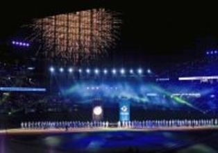 【日本ハム】エスコンど派手開幕セレモニー、北山は「お茶立てポーズ」披露、フィナーレには花火