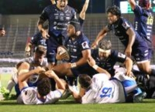 【ラグビー】浦安が首位・埼玉から大金星！　後半ラストプレーで逆転トライ　ＤＧがバー直撃、弾いたボールをトライにつなげる