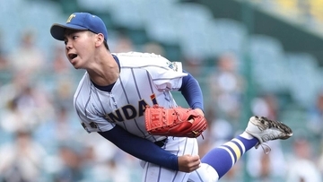 【甲子園】健大高崎、エースが毎回１１Ｋ１失点完投　背番号１は今年も「石垣」　２年生右腕が鮮烈甲子園デビュー…２年ぶり初戦突破