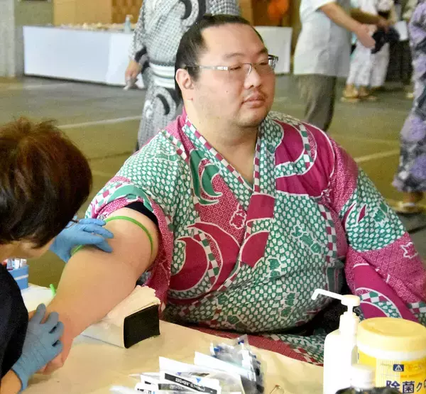 名古屋場所全休の十両・白鷹山が健康診断を受診　右アキレス腱断裂から初場所での復帰を目指す「強くなって戻ってきて、今度こそ幕内に」