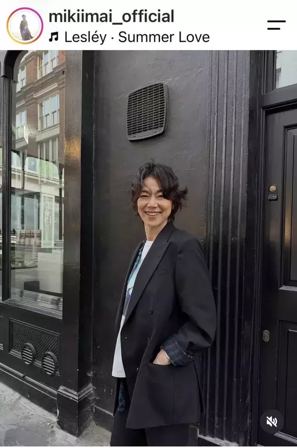 ホントに６３歳！？　今井美樹、超ナチュラルなプラベ姿がステキ「８か月ぶりのロンドン」…夫は布袋寅泰
