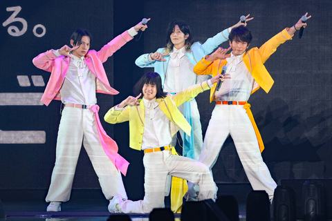 モナキ・じん　ＴＧＣでまさかのドすっぴんステージ！？「腹筋ローラーのせいですみません」