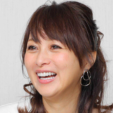 渡辺美奈代、イケメン次男との「ティータイム」親子ショットに「ほっこりします」「仲良し親子大好きです」