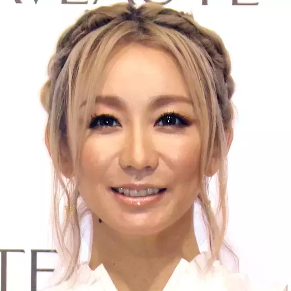 倖田來未、貴重な成人式秘話！「頑張らなくては行けない時期で…」ヘアメイク中ショットも「メチャキレイやん」