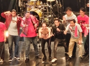 はなわが芸歴３０周年LIVEでガッツ石松と再会「おい、なにわ…エンタの神様を見るたびにムッとしたよ」