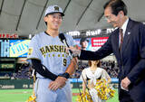 「【阪神】ドラフト１位・立石正広が球団新人１０年ぶりの巨人戦猛打賞デビュー「こういうお客さんがいる前でプレーすることを夢見てきた」プロ初長打＆プロ初打点＆初ヒーローインタビュー」の画像1