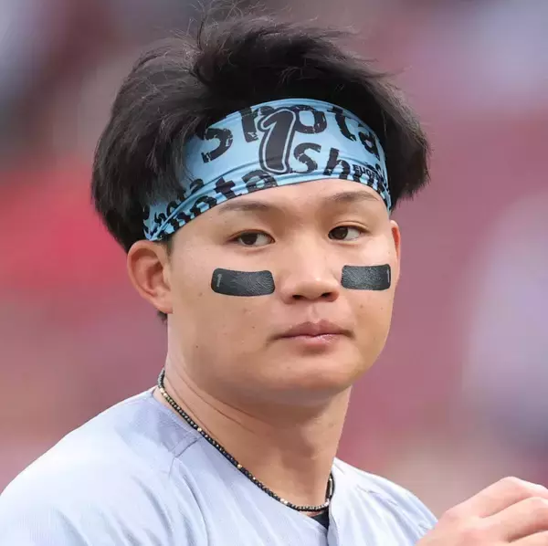 【阪神】森下翔太が左前腕部の打撲から「３番・右翼」で２試合ぶり先発復帰…ヤクルト戦スタメン発表