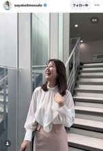 テレ朝・桝田沙也香アナ、ブラウス×桜色スカート春コーデがステキ！「超綺麗」「お人形さん」