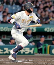 【阪神】“恐怖の６番打者”木浪聖也が一時勝ち越しのタイムリー「２―２から低めのボール球を見送れたことが大きかった」