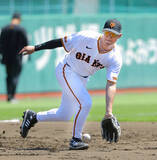 「巨人・吉川尚輝の三塁起用で増える布陣選択肢…阿部慎之助監督が可能性言及「近い将来のため」」の画像1