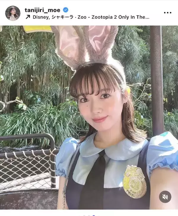 谷尻萌アナ、ミニスカポリス×うさ耳にキュン！「美脚健在」「か、か、かわいい」「スタイル抜群」