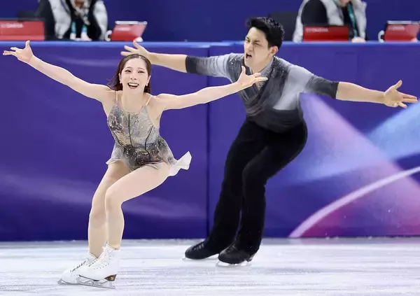 りくりゅう「将来的に２人で指導者になり、指導者としてオリンピックに戻れるように」　コーチとして五輪カムバックへ抱負…スケート連盟表彰祝賀会