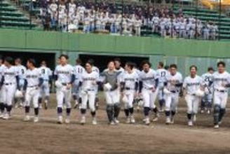 【高校野球】古豪・浜松商が２日連続延長タイブレーク勝ちで７年ぶり４強　サヨナラ押し出し四球選んだ中山嵩也「タイブレークは自信あった」