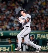巨人・ダルベックがトップタイ７号　“シン虎キラー”阪神戦は早くも４発　カード打率３割１分８厘　１１打点と無類の強さ
