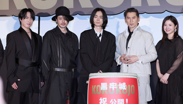 Ｓｎｏｗ　Ｍａｎ・宮舘涼太　甘噛みに共演者が大爆笑「おめえました！？」本木雅弘が「末恐ろしい！」とフォロー