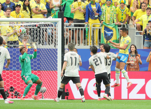 【Ｗ杯】森保ジャパンがブラジルに同点ゴール許す…前半に佐野海舟のゴールで先制も
