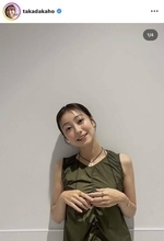 「大人っぽくてすてき」高田夏帆、シンプルなノースリワンピ姿に「綺麗すぎる！！」「とっても似合っててめちゃくちゃ美しい」