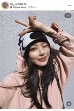 「らぶりーな昼下がり」内田理央、ニット帽×ピンクスウェットのラフな姿でウィンク！「いいね」殺到