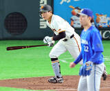 「【巨人】佐々木俊輔がマルチ安打　スタメン起用に応える」の画像1