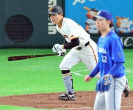 【巨人】佐々木俊輔がマルチ安打　スタメン起用に応える