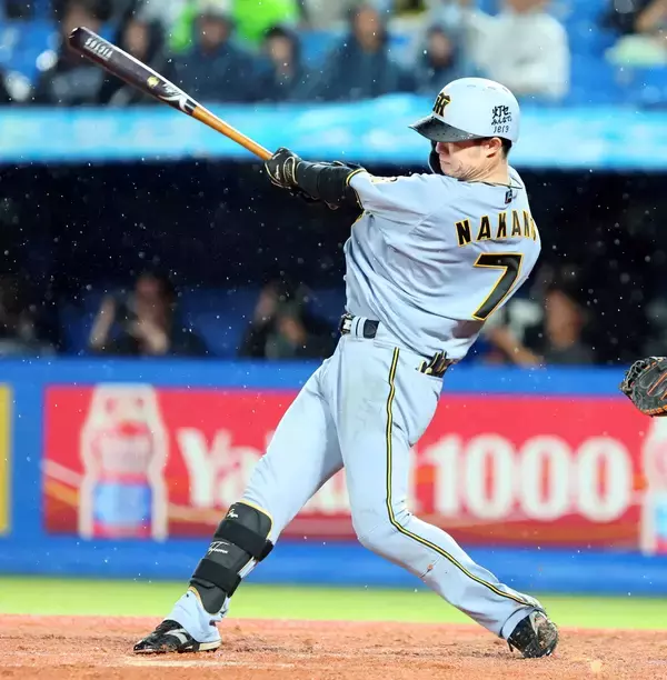 【阪神】５番・中野拓夢が一時勝ち越しの左前適時打「チャンスで打つことが求められている」「２番と同じ意識で」