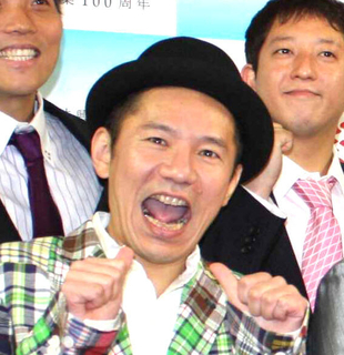 ５７歳オモロー山下　第１子男児が誕生「我が子が成人を迎えるころ、恐ろしいことに僕は…」妻は２２歳年下