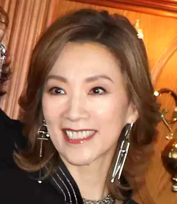 真琴つばさ　宝塚退団直後「引きこもっていた」過去明かす「あれがなかったら…」黒柳徹子に涙の感謝