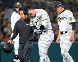 【阪神】前日死球で負傷交代の森下翔太が試合前練習でグラウンドに登場　左前腕部の打撲も「痛いですけど、折れていなければ野球はできる」