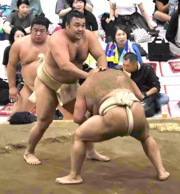 大関・霧島が秋場所へ「綱取りはあまり考えない」　巡業終盤は相撲を取らず「しっかり休みたかった」